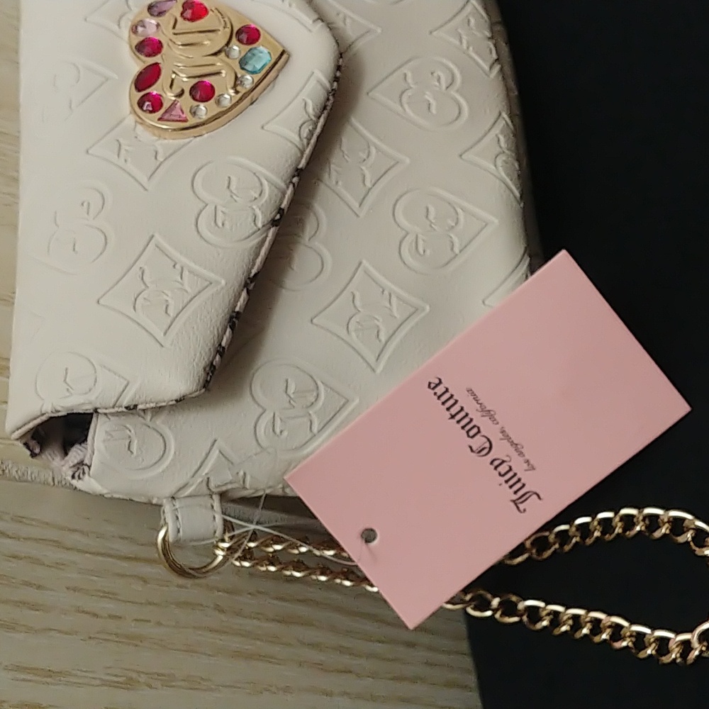 Juicy Couture GLITZ Wristlet - Picture 6 of 11